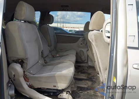 2005 Toyota Sienna Le из США, поврежденный, VIN 5TDZA23C85S306454